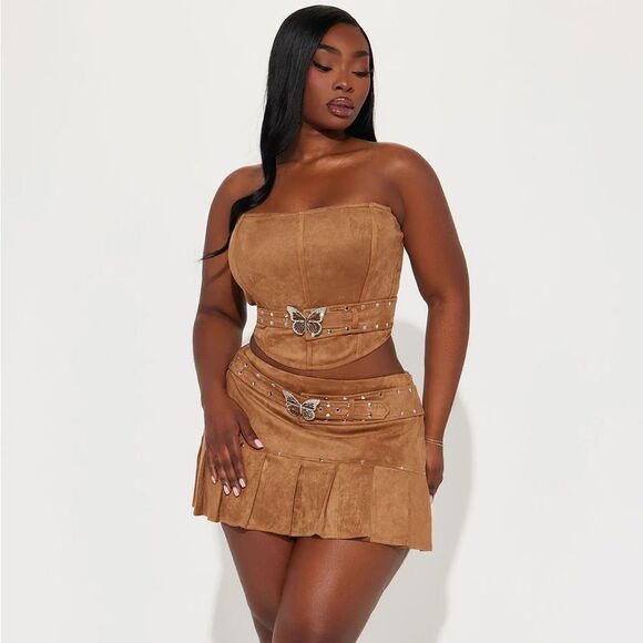 Butterfly Fantasy Faux Suede TOP - Camel - Picture 2 of 4